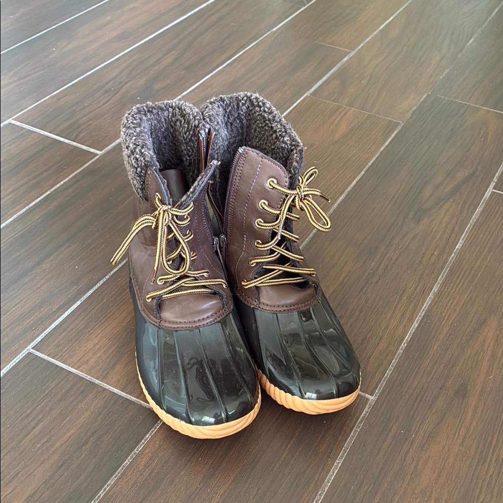 Nature Breeze size 8 women’s boots, never worn